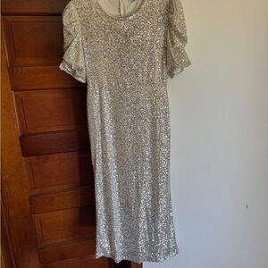 Ivy City Co Silver Sequin Midi Dress